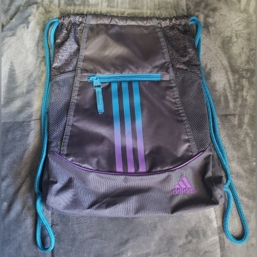Adidas sling back bag